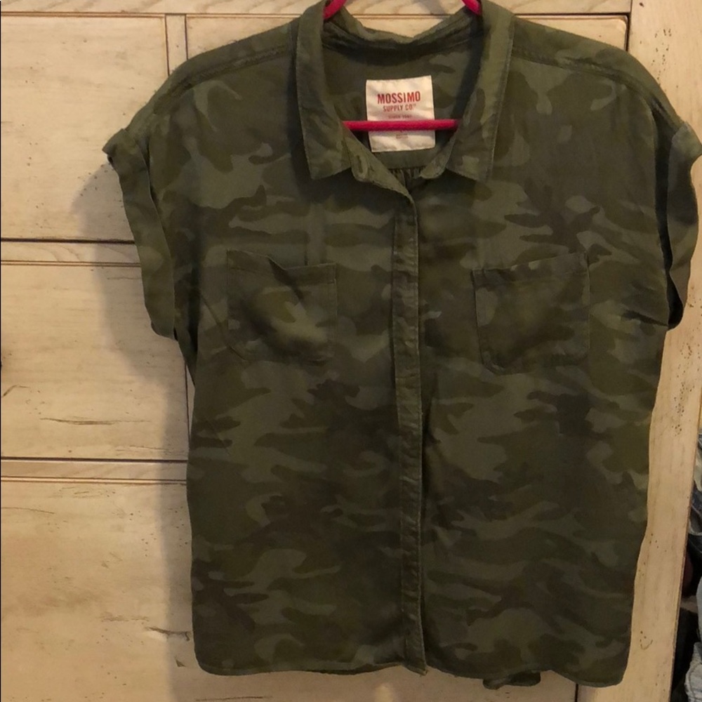 Mossimo Supply Co. camo shirt